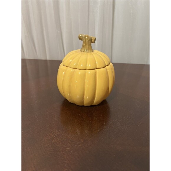 Hallmark Ceramic Pumpkin Candle holder/candy dish 4" Tall - Picture 1 of 2